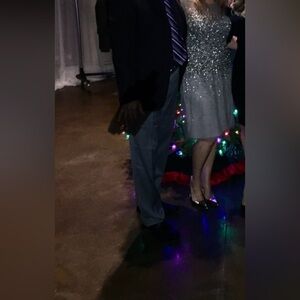 🛑SOLD🛑Adrianna Papell sequin dress-Taupe/brown/grey w/silver sequins.